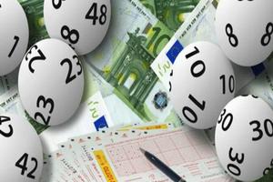 Năm mơ thấy bắt rắn nên đánh lô gì